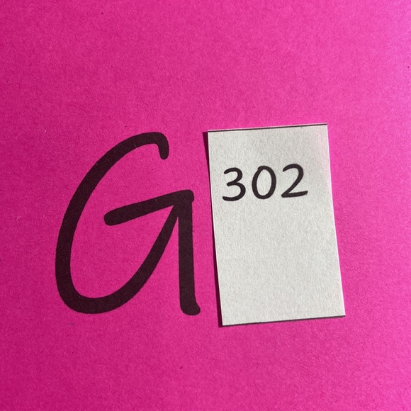 Abercrombie & Fitch Black Fringed Low Rise Denim Shorts. Size. 2 W 26. - Picture 6 of 6